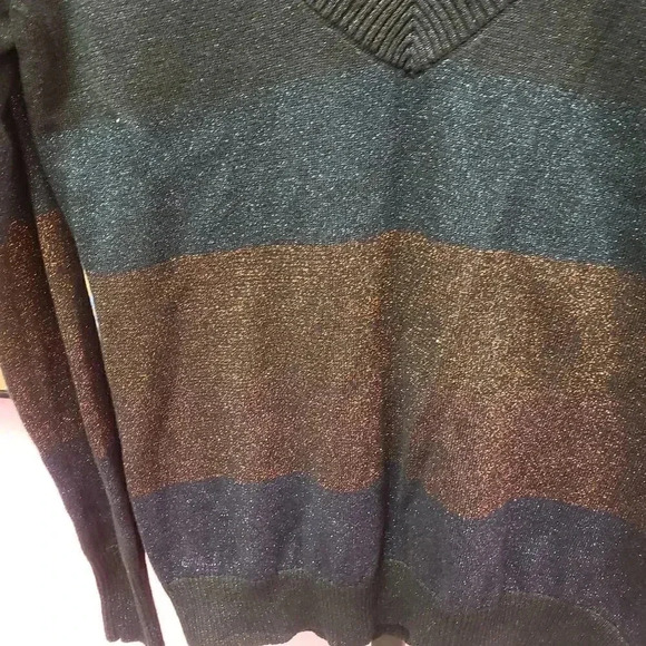 EXPRESS Shimmery Sweater  - Picture 3 of 6